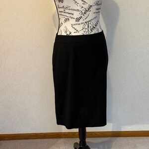 Elegant Black Women's Skirt with Pleated/Button Back Detailing